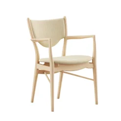 House of Finn Juhl 46 Armchair, valnød af Finn Juhl><noscript><img width=