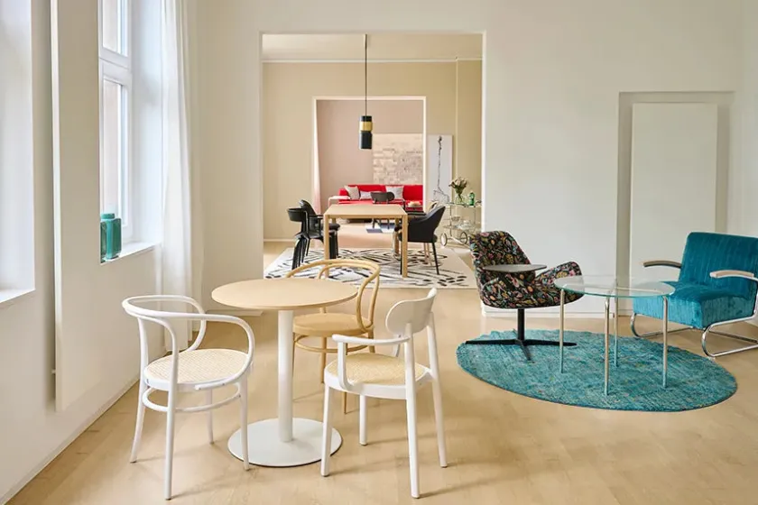 Thonet 209 Armstol, ask fra> Spisebordsstole