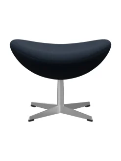 Fritz Hansen 3127 Fodskammel til Ægget af Arne Jacobsen stofgr. 1><noscript><img width=