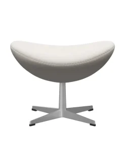 Fritz Hansen 3127 Fodskammel til Ægget af Arne Jacobsen stofgr. 1><noscript><img width=