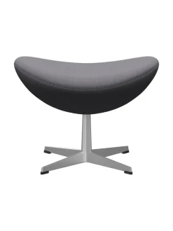 Fritz Hansen 3127 Fodskammel til Ægget af Arne Jacobsen stofgr. 1><noscript><img width=