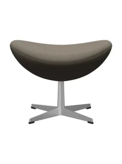 Fritz Hansen 3127 Fodskammel til Ægget af Arne Jacobsen stofgr. 1><noscript><img width=