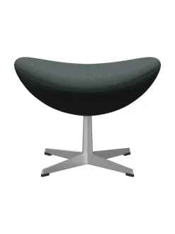 Fritz Hansen 3127 Fodskammel til Ægget af Arne Jacobsen stofgr. 1><noscript><img width=
