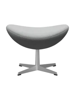 Fritz Hansen 3127 Fodskammel til Ægget af Arne Jacobsen stofgr. 1><noscript><img width=