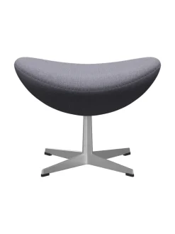 Fritz Hansen 3127 Fodskammel til Ægget af Arne Jacobsen stofgr. 1><noscript><img width=