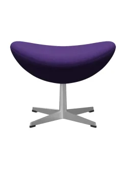Fritz Hansen 3127 Fodskammel til Ægget af Arne Jacobsen stofgr. 1><noscript><img width=