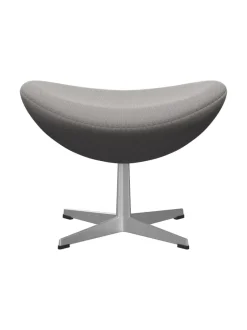 Fritz Hansen 3127 Fodskammel til Ægget af Arne Jacobsen stofgr. 1><noscript><img width=
