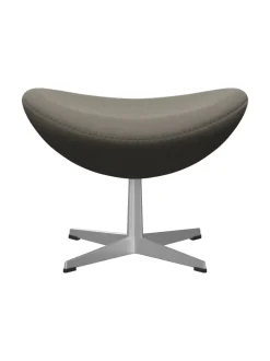 Fritz Hansen 3127 Fodskammel til Ægget af Arne Jacobsen stofgr. 1><noscript><img width=