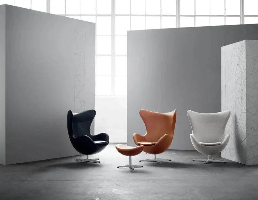 Fritz Hansen 3316 Ægget af Arne Jacobsen læder> Loungestole|Lænestole