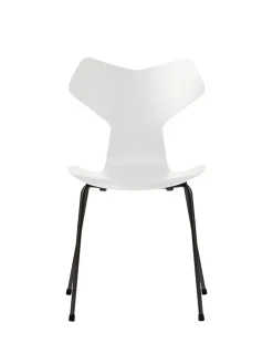 Fritz Hansen 3130 Grand Prix stol i farvet ask af Arne Jacobsen><noscript><img width=