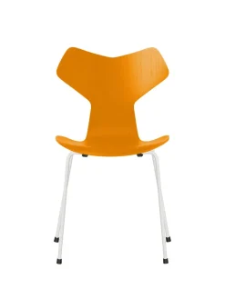 Fritz Hansen 3130 Grand Prix stol i farvet ask af Arne Jacobsen><noscript><img width=