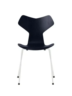 Fritz Hansen 3130 Grand Prix stol i farvet ask af Arne Jacobsen><noscript><img width=