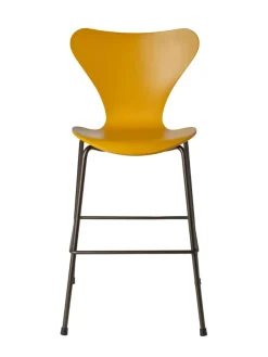 Fritz Hansen 3177 Junior Højstol, farvet ask af Arne Jacobsen><noscript><img width=