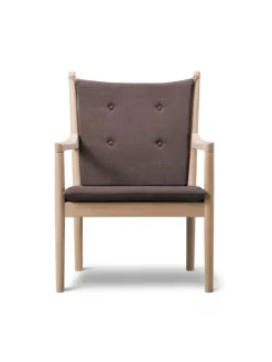 Fredericia Furniture 1788 Lænestol af Hans J. Wegner><noscript><img width=