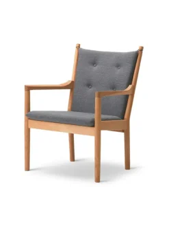 Fredericia Furniture 1788 Lænestol af Hans J. Wegner><noscript><img width=