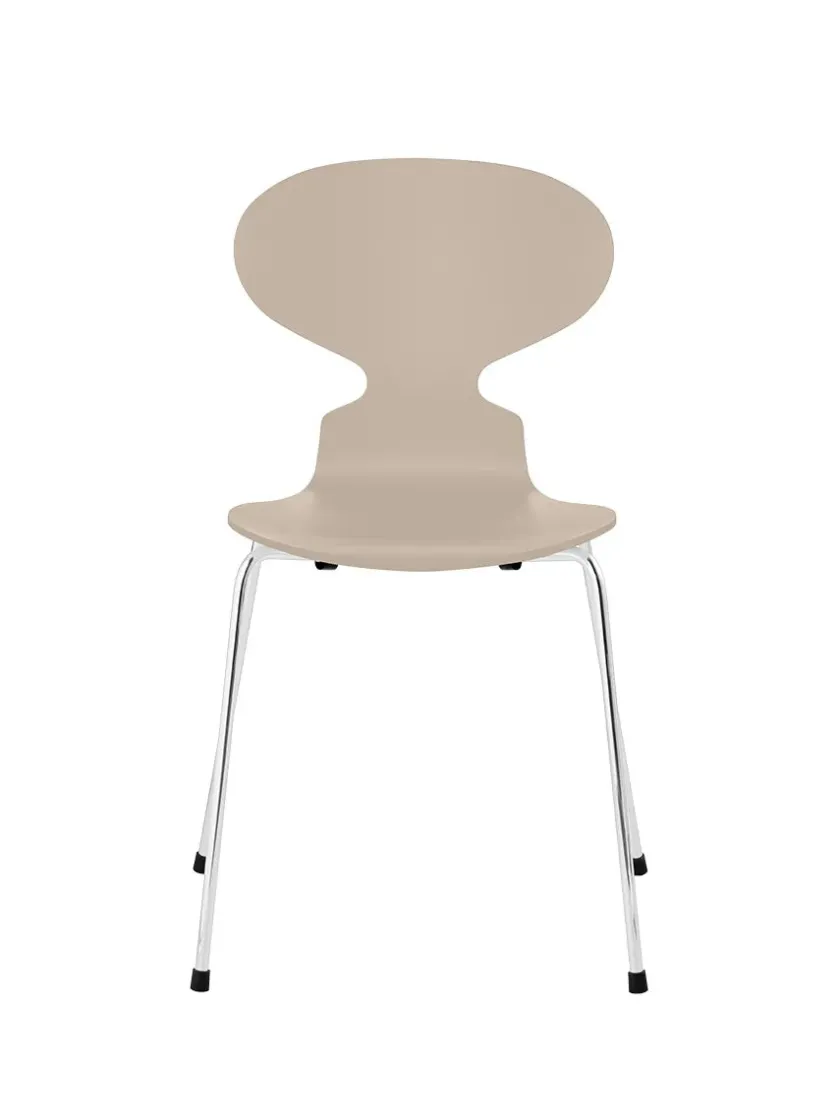 Fritz Hansen 3101 Myren Stol lakeret af Arne Jacobsen> Spisebordsstole