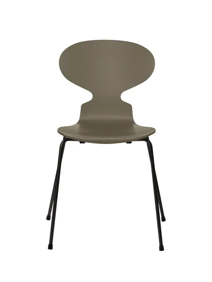 Fritz Hansen 3101 Myren Stol lakeret af Arne Jacobsen> Spisebordsstole