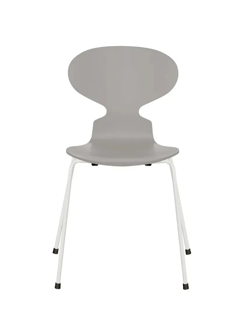 Fritz Hansen 3101 Myren Stol lakeret af Arne Jacobsen> Spisebordsstole