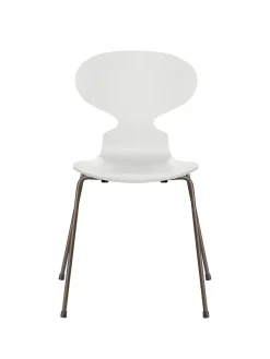 Fritz Hansen 3101 Myren Stol lakeret af Arne Jacobsen><noscript><img width=
