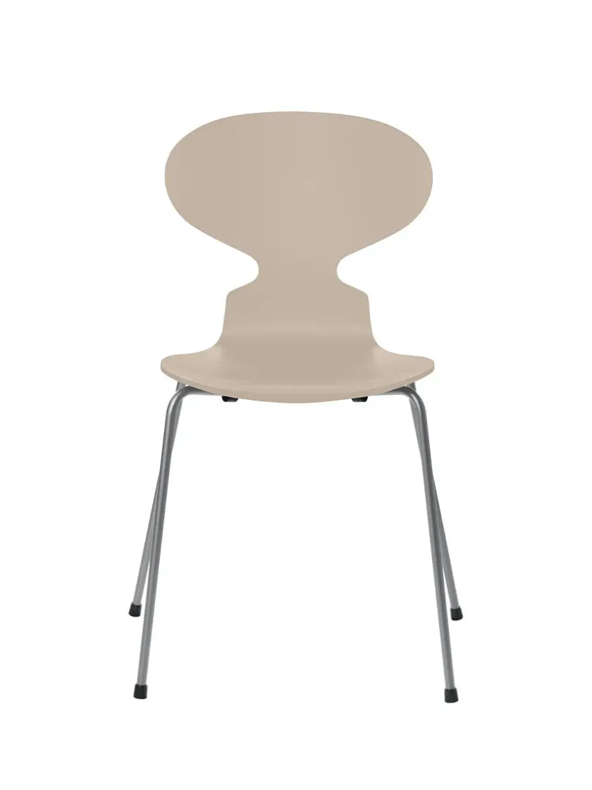 Fritz Hansen 3101 Myren Stol lakeret af Arne Jacobsen> Spisebordsstole