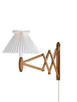 Le Klint 224-6 Sax Væglampe Jubilæumsudgave, smoked oak fra> Væglamper|Spots