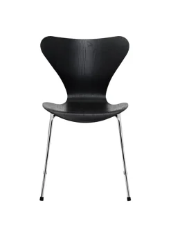 Fritz Hansen 3107 Serie 7 stol i farvet ask af Arne Jacobsen><noscript><img width=