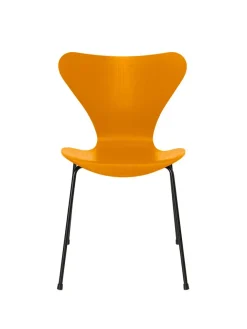 Fritz Hansen 3107 Serie 7 stol i farvet ask af Arne Jacobsen><noscript><img width=