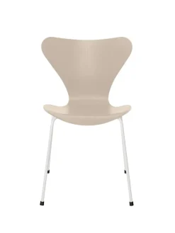 Fritz Hansen 3107 Serie 7 stol i farvet ask af Arne Jacobsen><noscript><img width=