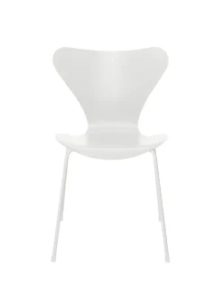 Fritz Hansen 3107 Serie 7 stol i farvet ask af Arne Jacobsen><noscript><img width=