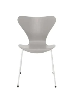 Fritz Hansen 3107 Serie 7 stol i farvet ask af Arne Jacobsen><noscript><img width=