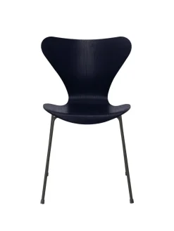 Fritz Hansen 3107 Serie 7 stol i farvet ask af Arne Jacobsen><noscript><img width=