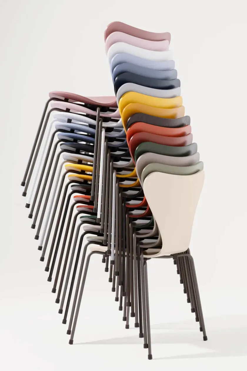 Fritz Hansen 3107 Serie 7 stol lakeret af Arne Jacobsen> Spisebordsstole