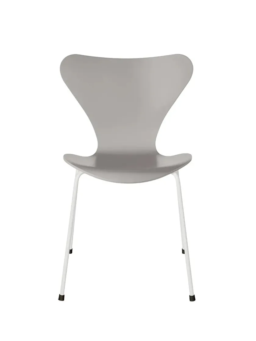 Fritz Hansen 3107 Serie 7 stol lakeret af Arne Jacobsen> Spisebordsstole