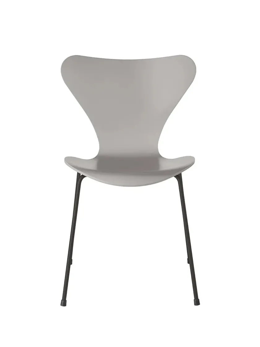 Fritz Hansen 3107 Serie 7 stol lakeret af Arne Jacobsen> Spisebordsstole