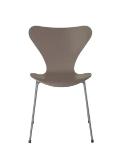 Fritz Hansen 3107 Serie 7 stol lakeret af Arne Jacobsen><noscript><img width=