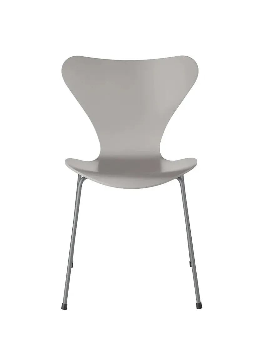 Fritz Hansen 3107 Serie 7 stol lakeret af Arne Jacobsen> Spisebordsstole