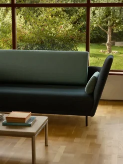 House of Finn Juhl 57 Sofa af Finn Juhl><noscript><img width=