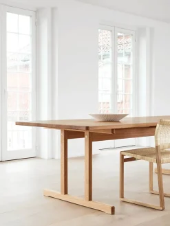 Fredericia Furniture 6286 Spisebord af Børge Mogensen><noscript><img width=