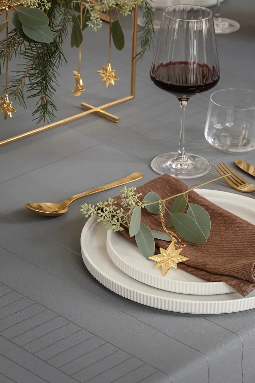 Georg Jensen 2024 Stjerne Lyseholder, guldbelagt fra> Kalenderlys & Julelysestager|Juletræspynt