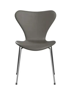 Fritz Hansen 3107 stol, fuldpolstret Essential læder valnød/krom stel af Arne Jacobsen><noscript><img width=