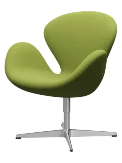 Fritz Hansen 3320 Svanen i stof (prisgruppe 1) af Arne Jacobsen><noscript><img width=