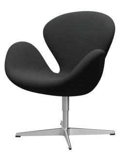 Fritz Hansen 3320 Svanen i stof (prisgruppe 1) af Arne Jacobsen><noscript><img width=