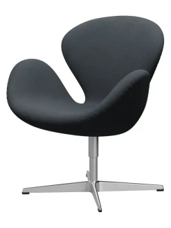 Fritz Hansen 3320 Svanen i stof (prisgruppe 1) af Arne Jacobsen><noscript><img width=
