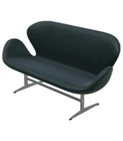 Fritz Hansen 3321 Svanesofa af Arne Jacobsen><noscript><img width=