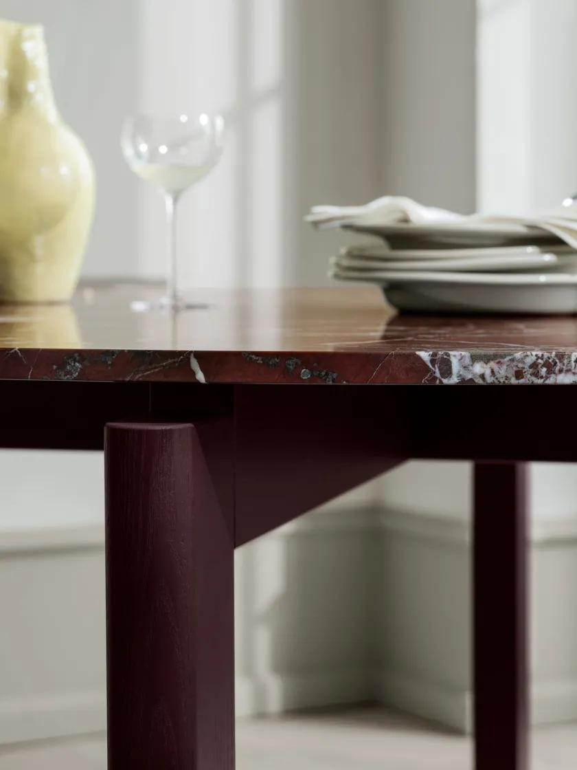 Fritz Hansen After Dining Table Ø120, Marble Burgundy fra> Spiseborde