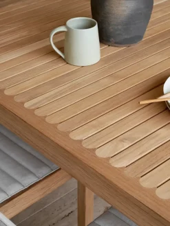 Carl Hansen & Søn AH902 Outdoor Spisebord fra><noscript><img width=