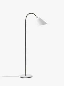 &Tradition AJ7 Bellevue gulvlampe af Arne Jacobsen><noscript><img width=