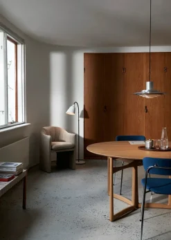 &Tradition AJ7 Bellevue gulvlampe af Arne Jacobsen><noscript><img width=