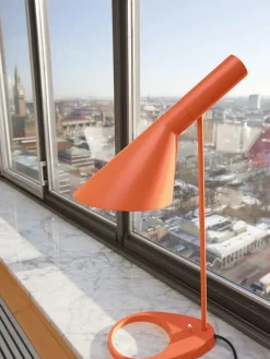 Louis Poulsen AJ bordlampe fra><noscript><img width=