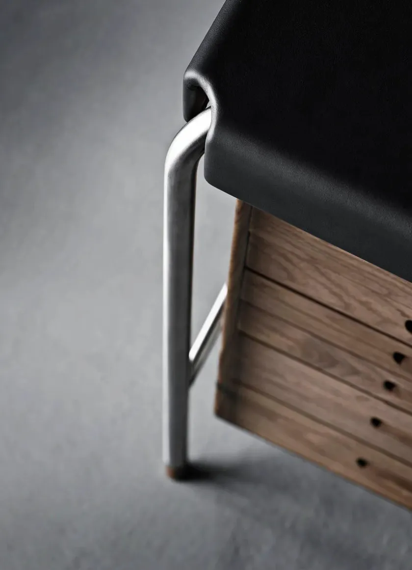 Carl Hansen & Søn AJ52 Society Table fra> Skriveborde